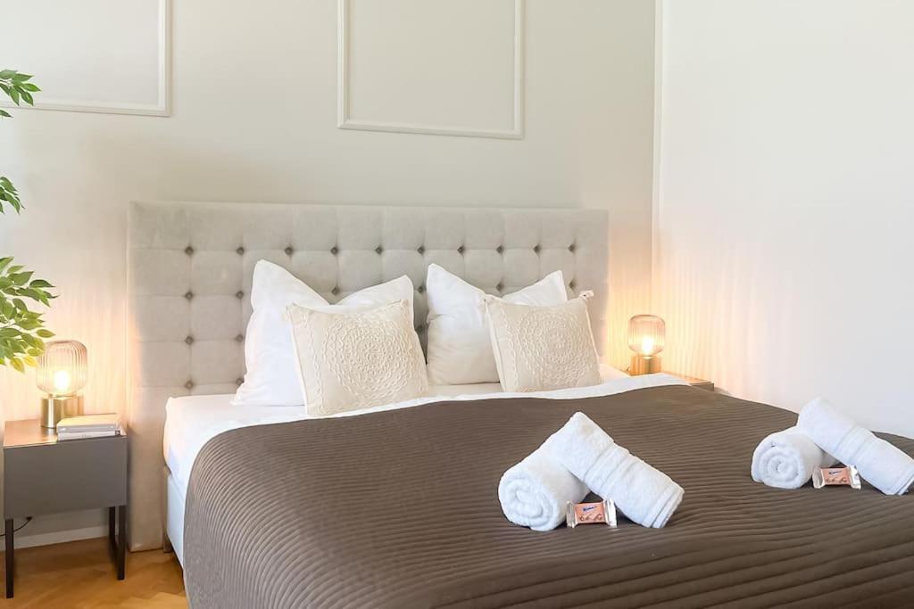 Cozy & Central 2 Bedroom Apartment Βιέννη Εξωτερικό φωτογραφία